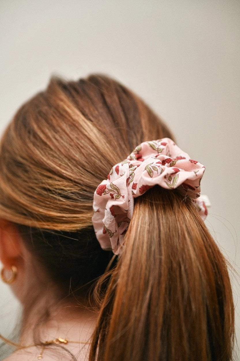 Paper Mirchi Block Printed Eye Mask & Scrunchie Set - Ditsy Floral Scarlet
