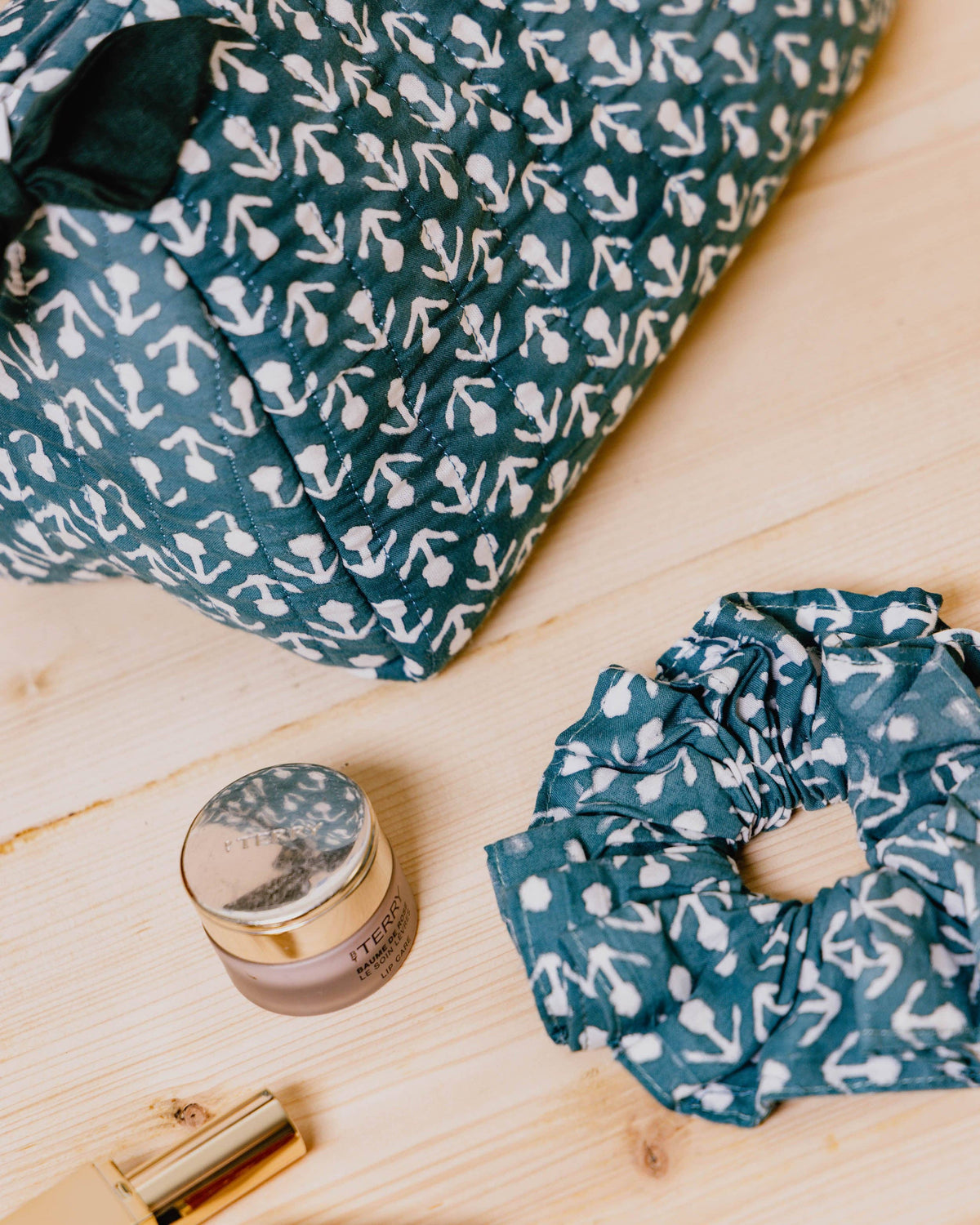 Hand Block Printed Wash Bags - Peacock Green Buti