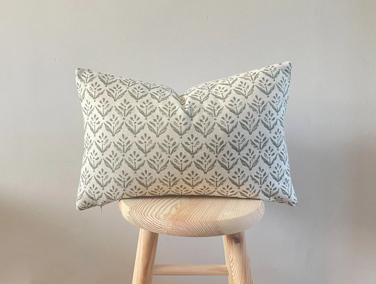 Leaf Print Linen Modern Farmhouse Cushion Cover - Green